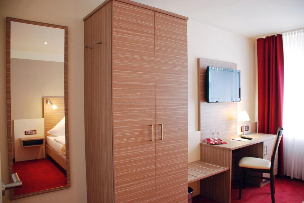 Hotel Muehleneck 쇼르텐스 객실 사진